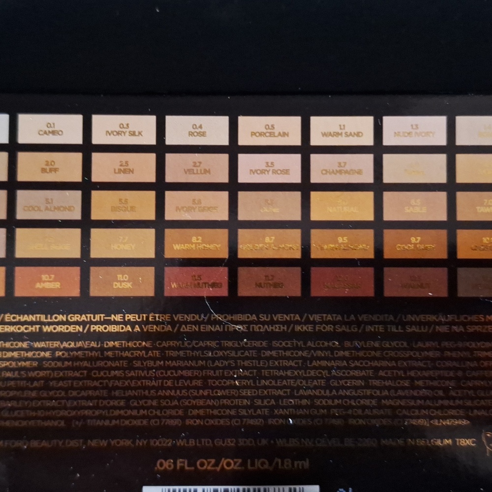 Tom Ford traceless foundation sampler - Picture 2 of 3